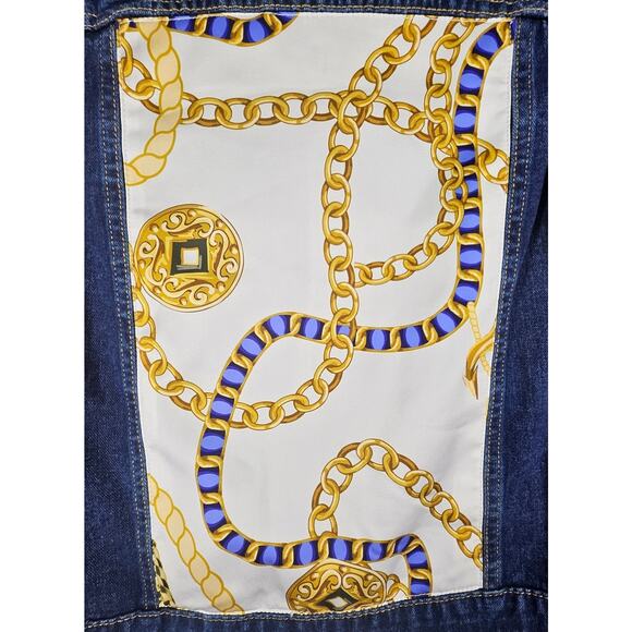 BRIT.NY WOMEN'S BLUE JEAN JACKET W/ SEWN ART CHAIN DESIGN PATCH ON BACK SIZE XS - Picture 6 of 8